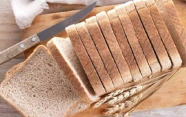 Çörəyi bu mətbəx əşyasına bükün – günlərlə təzə qalır!