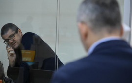 Mülki şəxslərin atəşə tutması ilə bağlı sənədlər məhkəmədə tədqiq olunub 