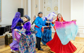 Azərbaycan Milli İncəsənət Muzeyində “Arşın mal alan” adlı tamaşası nümayiş olunub   FOTO