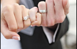 Bu evliliyə g&ouml;rə qadına H&Ouml;KM OXUNDU