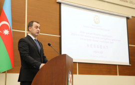 Bakıda icra baş&ccedil;ısı iki ş&ouml;bənin m&uuml;dirini işdən &ccedil;ıxardı, baş m&uuml;hasibə yeni vəzifə verdi