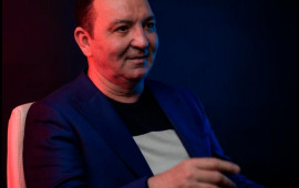 "Ayda bir dəfə yorulmadan Qazaxa gedib &ouml;z əllərimlə anam bazarlıq edirəm"