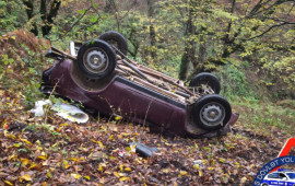 Bacısının yasından qayıdan kişi qəzaya düşdü, digər bacısı da öldü 