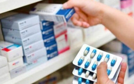 “Bir küçədə 20 aptek görürük, amma onlar üçün biri işləyir”