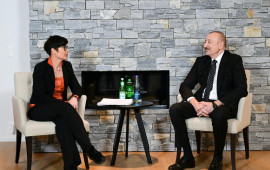 İlham Əliyev Davosda Marta Kosla g&ouml;r&uuml;ş&uuml;b 