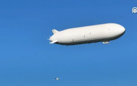Dünyanın ən böyük təyyarəsi görüntüləndi  FOTO