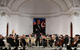 &Uuml;mummilli Lider Heydər Əliyevin əziz xatirəsinə həsr olunmuş anım gecəsi ke&ccedil;irilib  FOTO