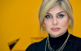 "Düşünürsünüz ki, omba yekəldib, dodaq şişirdəndə kişi bəyənəcək?"