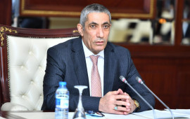 “Elə xəstəxana var ki, hotel qiymətinədir”