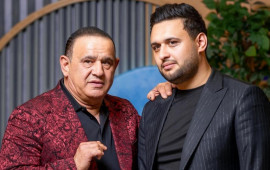 "Məclislərdə atama verilən &ccedil;ayı 1ci &ouml;z&uuml;m i&ccedil;ib yoxlayıram"