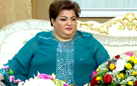 Xalq artistini "pul yağışı"na tutdular 