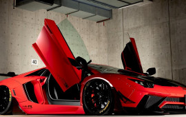 Azərbaycanda ata 5 yaşlı qızına “Lamborghini” ALDI  VİDEO