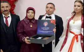 20 min verib gətirdiyi gəlin qızılları da g&ouml;t&uuml;r&uuml;b qa&ccedil;dı  FOTO