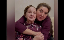 79 yaşlı qaynanası ilə VİDEOsu g&uuml;ndəm oldu