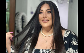 Zarinanın göz yaşları "sel oldu" 