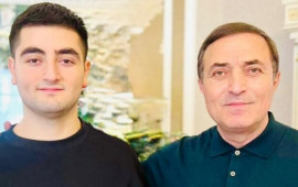 Oğlu başqa &ouml;lkədə yaşayacaq