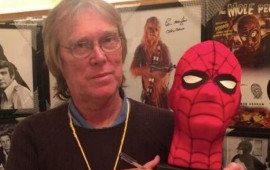 "H&ouml;r&uuml;m&ccedil;ək adam" vəfat etdi 