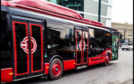 Bakıda "Prado"  "BakuBus"a ÇIRPILDI 
