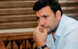 İlk dəfə qızı ilə görüntüsünü paylaşdı 