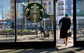 "Starbucks" yüzlərlə mağazasını bağlayır  900 iş yeri ixtisar ediləcək