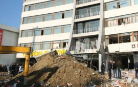 Yeni yol tikintisi partlayışa səbəb oldu? – AÇIQLAMA