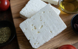 G&uuml;n ərzində nə qədər pendir yemək olar?