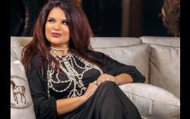 G&uuml;ll&uuml;n&uuml;n Xumar Qədimova ile arxiv VİDEOsu yayıldı