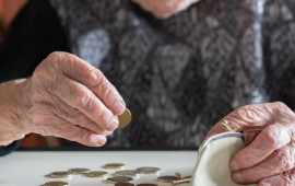 Pensiyaçıların kommunal ödənişini dövlət ödəyəcək?  Deputat AÇIQLADI