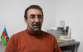 Qənimət Zahidovun məhkəməsi başlayır