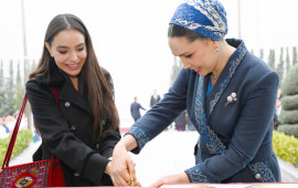 Leyla Əliyeva Türkmənistanda açılış mərasimində iştirak edib 