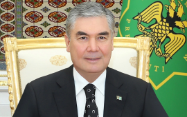 Qurbanqulu Berdiməhəmmədov Zəfər parkını ziyarət edib