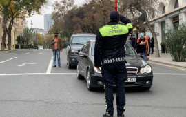 Şəhidlərimizin xatirəsi bütün ölkə ərazisində bir dəqiqəlik sükutla yad edilib