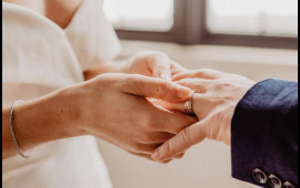 Anasının qatilinin oğluna ərə getdi