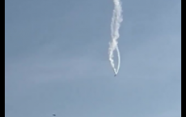 Təyyarənin quyruğu niyə qopub? 