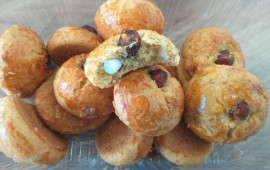 &ldquo;Araz"dan alınan şirniyyatdan plastik qapaq &ccedil;ıxdı 