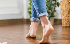 Evdə ayaqyalın gəzənlərdə bu xəstəlik olur