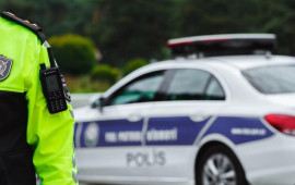 Yol polisindən s&uuml;r&uuml;c&uuml;lərə M&Uuml;RACİƏT