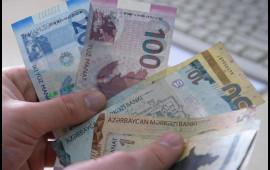 Azərbaycanda mobil rabitə sektorunda illik rekord gəlir