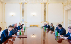 Prezident Birləşmiş Krallığın m&uuml;dafiə &uuml;zrə d&ouml;vlət nazirini qəbul edib  FOTO