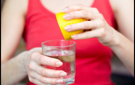 Yatmazdan əvvəl zeytun yağı və limon "shot"u i&ccedil;məyin m&ouml;c&uuml;zəvi təsirləri