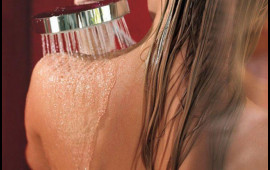 Gigiyena m&uuml;təxəssisi a&ccedil;ıqladı: G&uuml;ndə ne&ccedil;ə dəfə duş qəbul etmək olar?