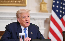 Trampdan şok qərar: Bu vətəndaşlar &ouml;lkədən &ccedil;ıxarılacaq